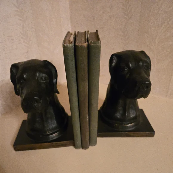 Vintage Dog Bookends Labrador Retriever Heavy Metal Bronze Tone - Picture 1 of 12